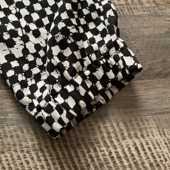 Michael Kors Size 2P Black and White 100% Polyester Pants - Picture 6 of 6